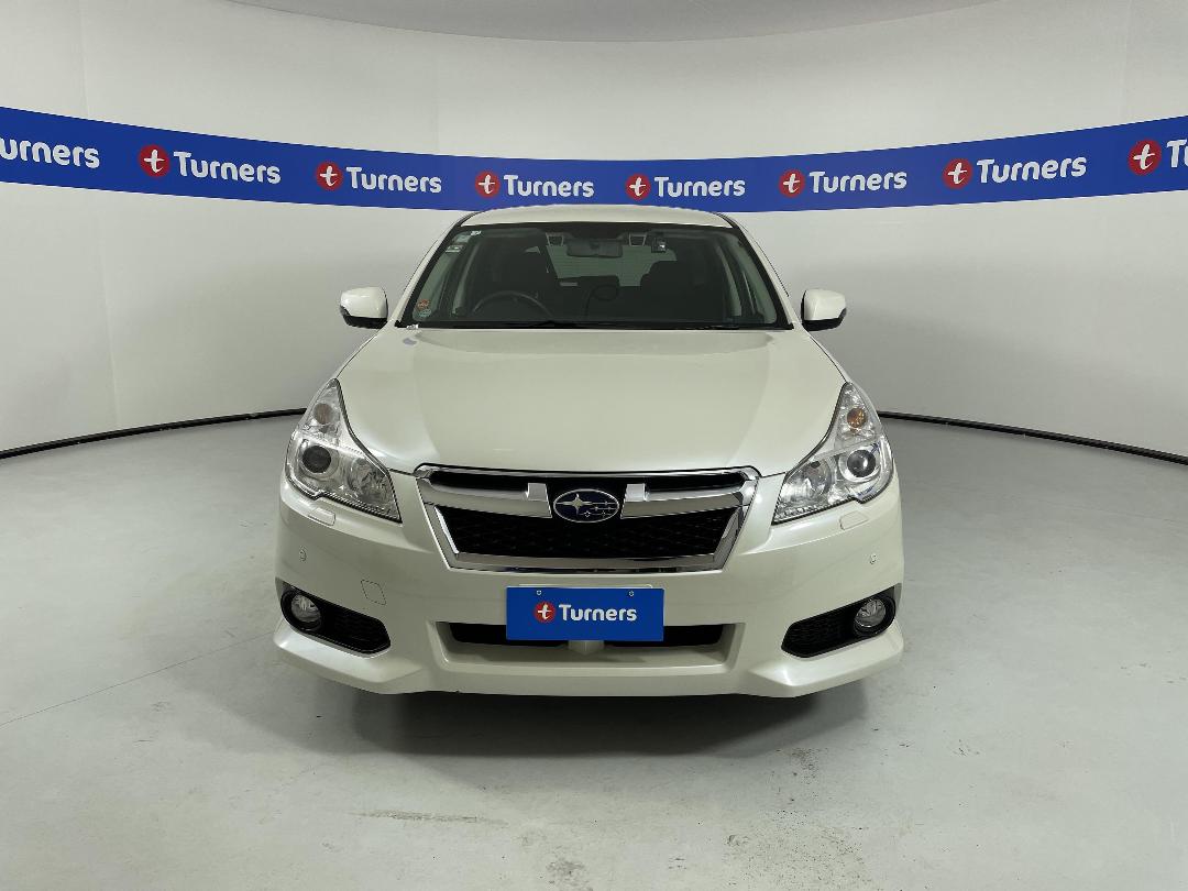 Photo '2' of Subaru Legacy Photo '2' of Subaru Legacy