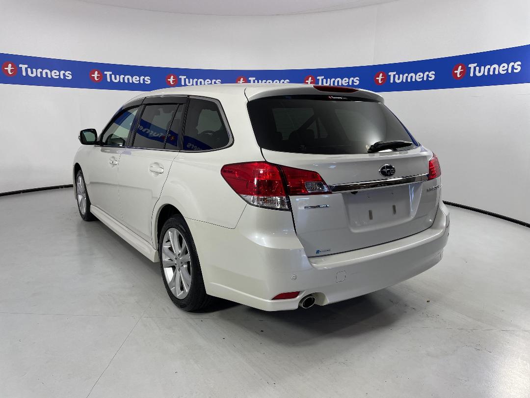 Photo '5' of Subaru Legacy Photo '5' of Subaru Legacy