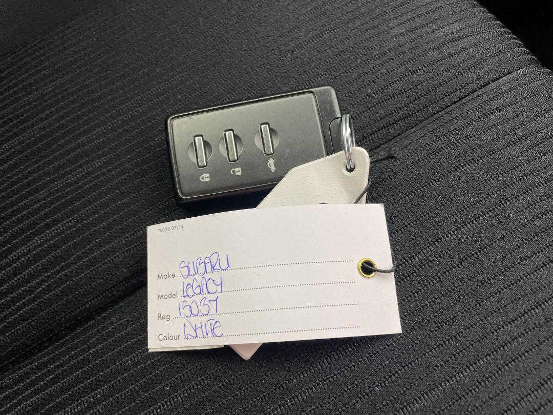 Photo '22' of Subaru Legacy Photo '22' of Subaru Legacy