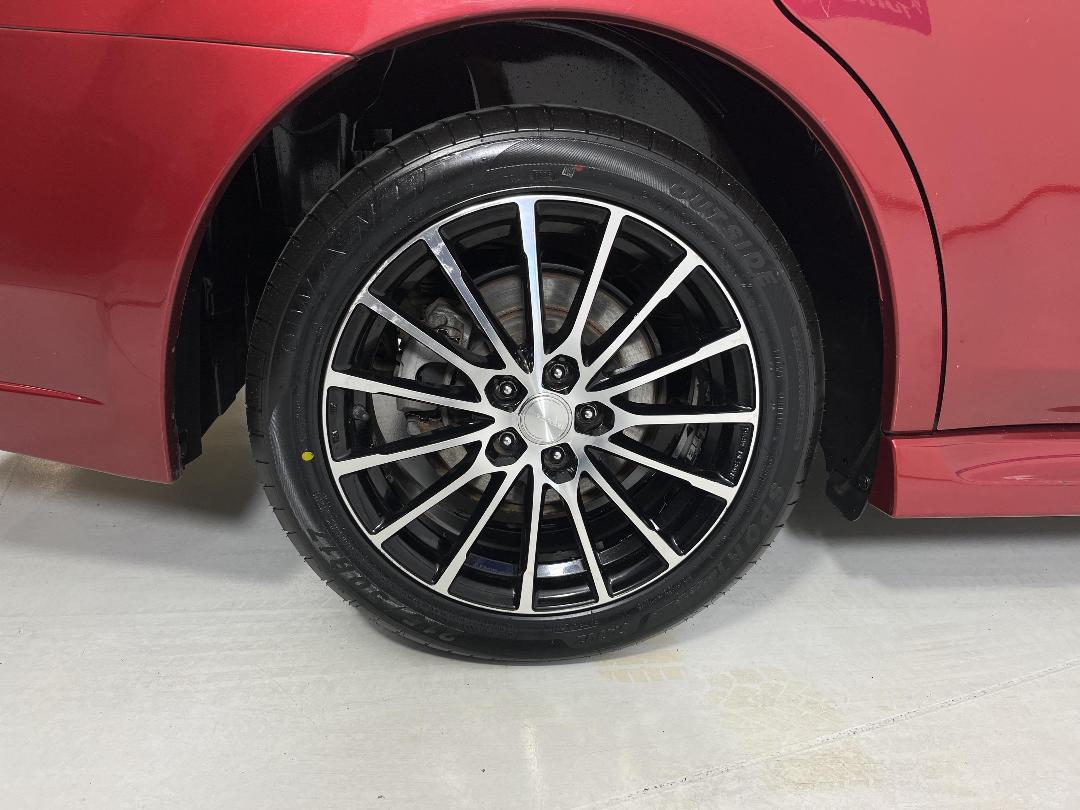 Photo '12' of Subaru Legacy Photo '12' of Subaru Legacy