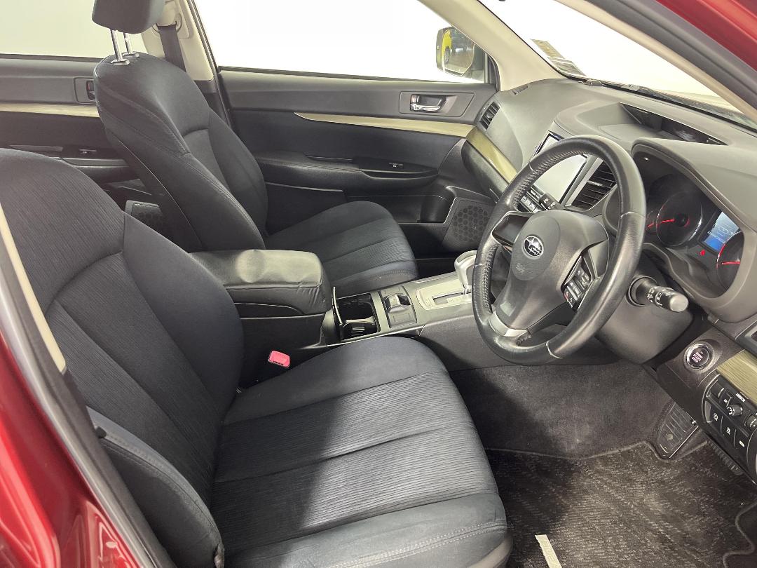 Photo '16' of Subaru Legacy Photo '16' of Subaru Legacy