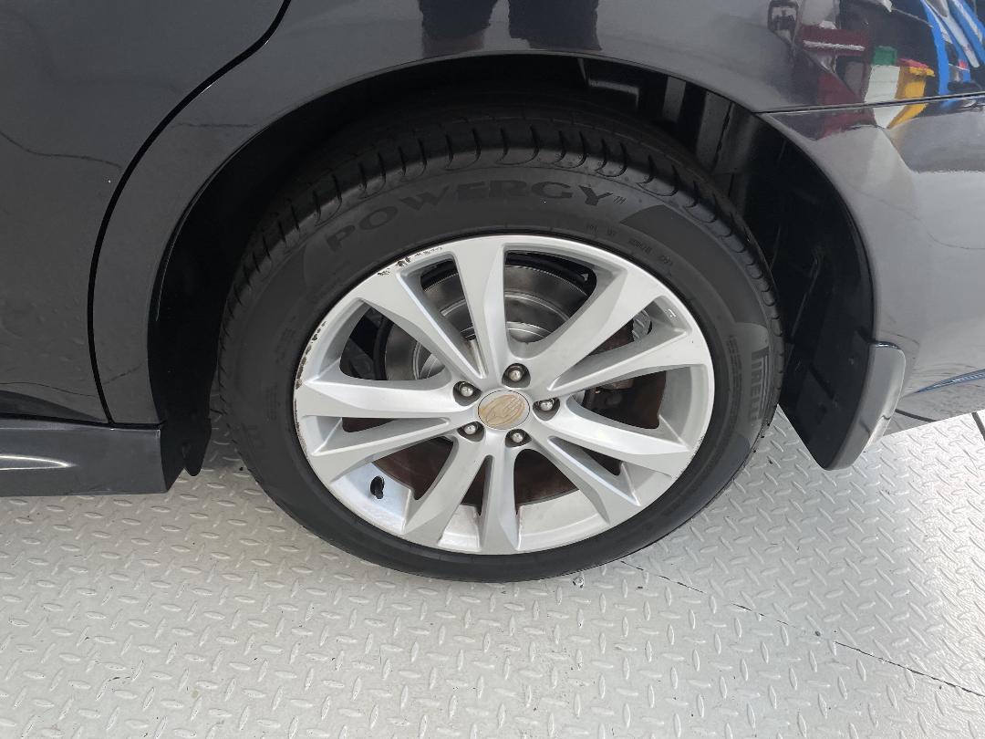 Photo '11' of Subaru Legacy Photo '11' of Subaru Legacy