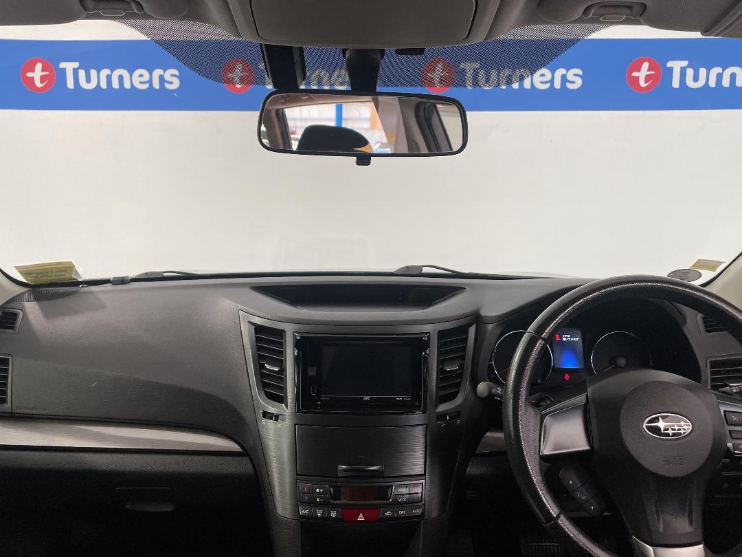 Photo '17' of Subaru Legacy Photo '17' of Subaru Legacy