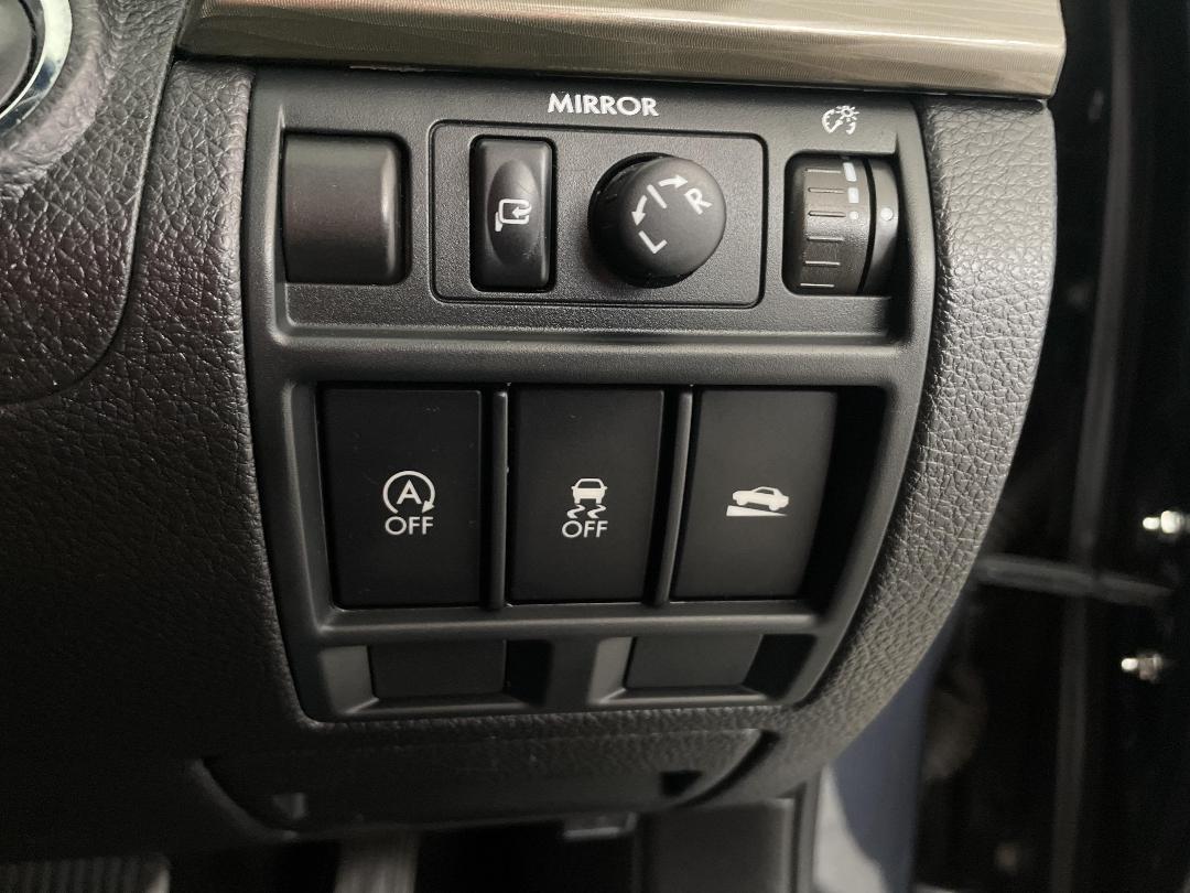 Photo '25' of Subaru Legacy Photo '25' of Subaru Legacy