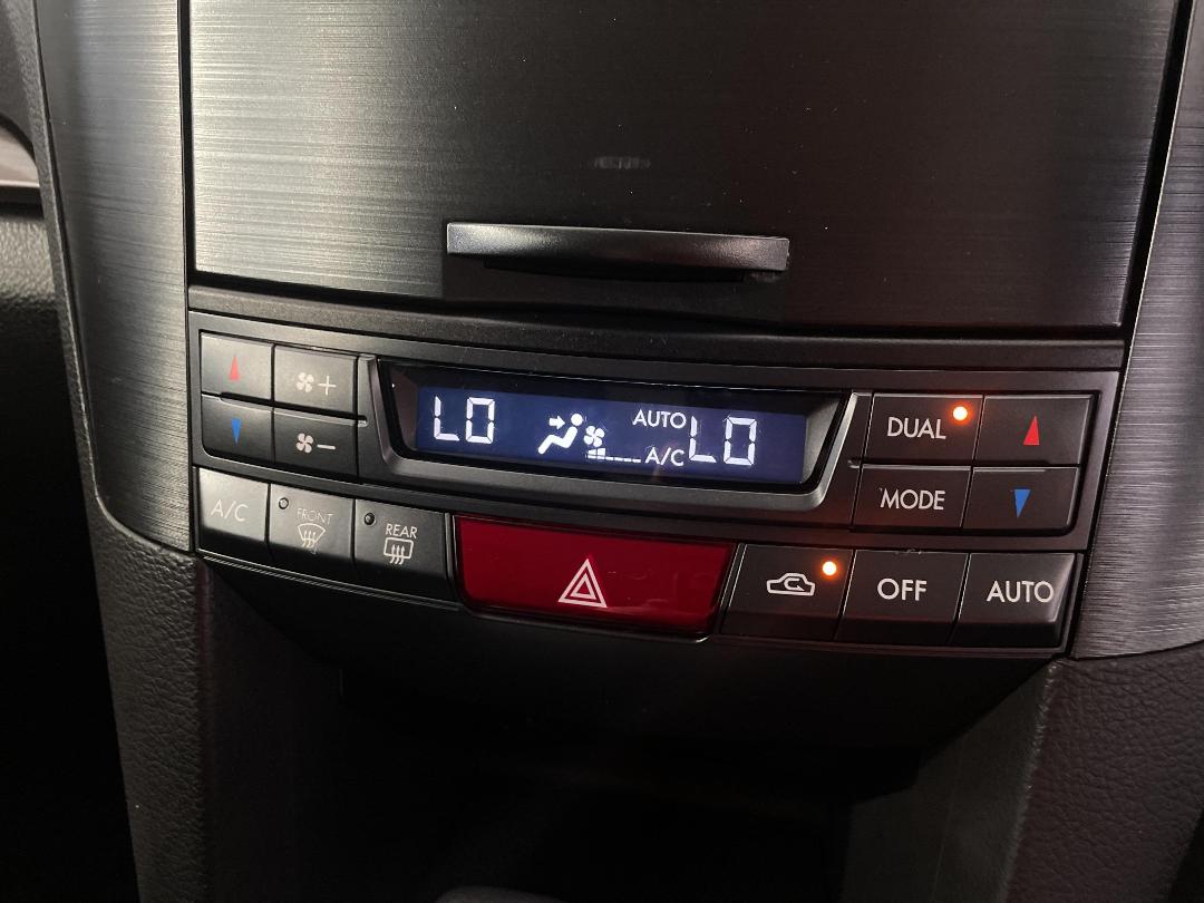 Photo '30' of Subaru Legacy Photo '30' of Subaru Legacy