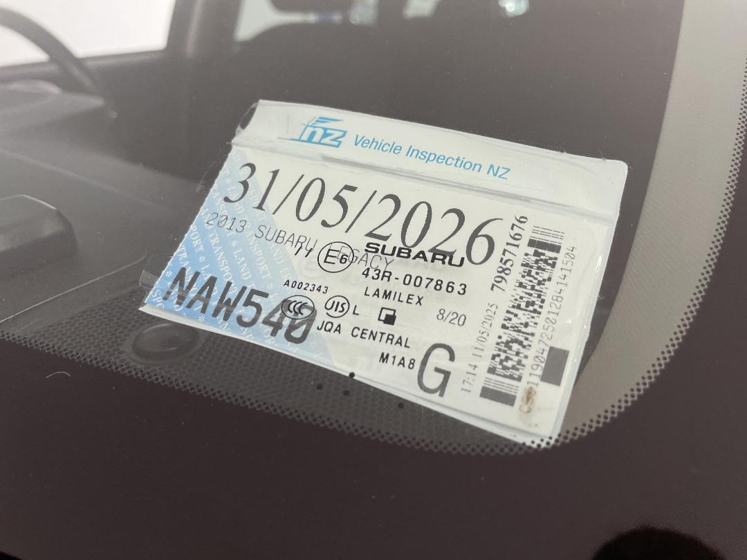 Photo '34' of Subaru Legacy Photo '34' of Subaru Legacy