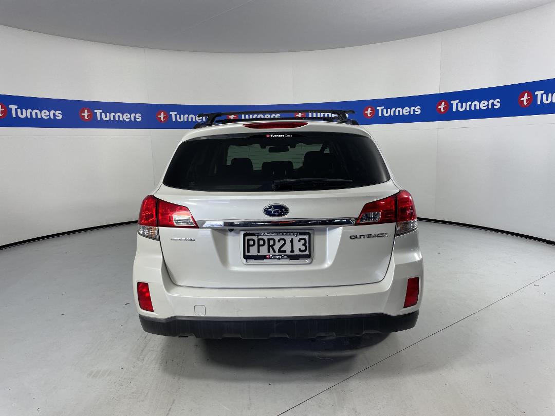 Photo '6' of Subaru Legacy