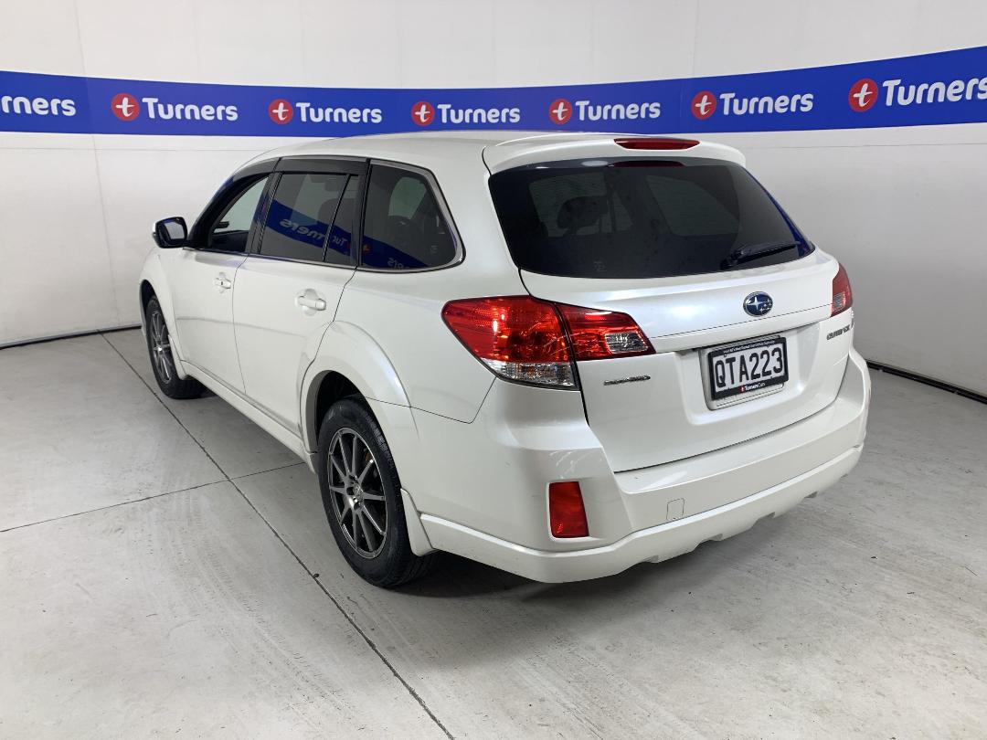 Photo '5' of Subaru Outback Photo '5' of Subaru Outback