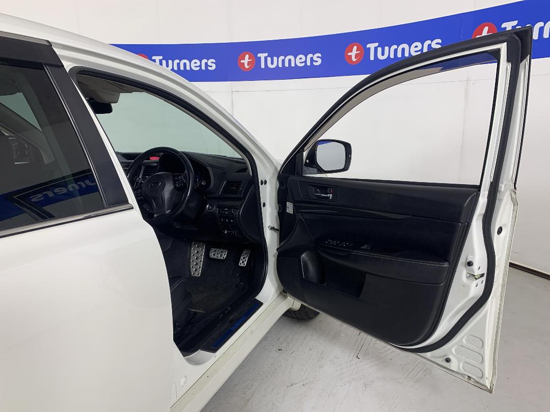 Photo '15' of Subaru Outback Photo '15' of Subaru Outback