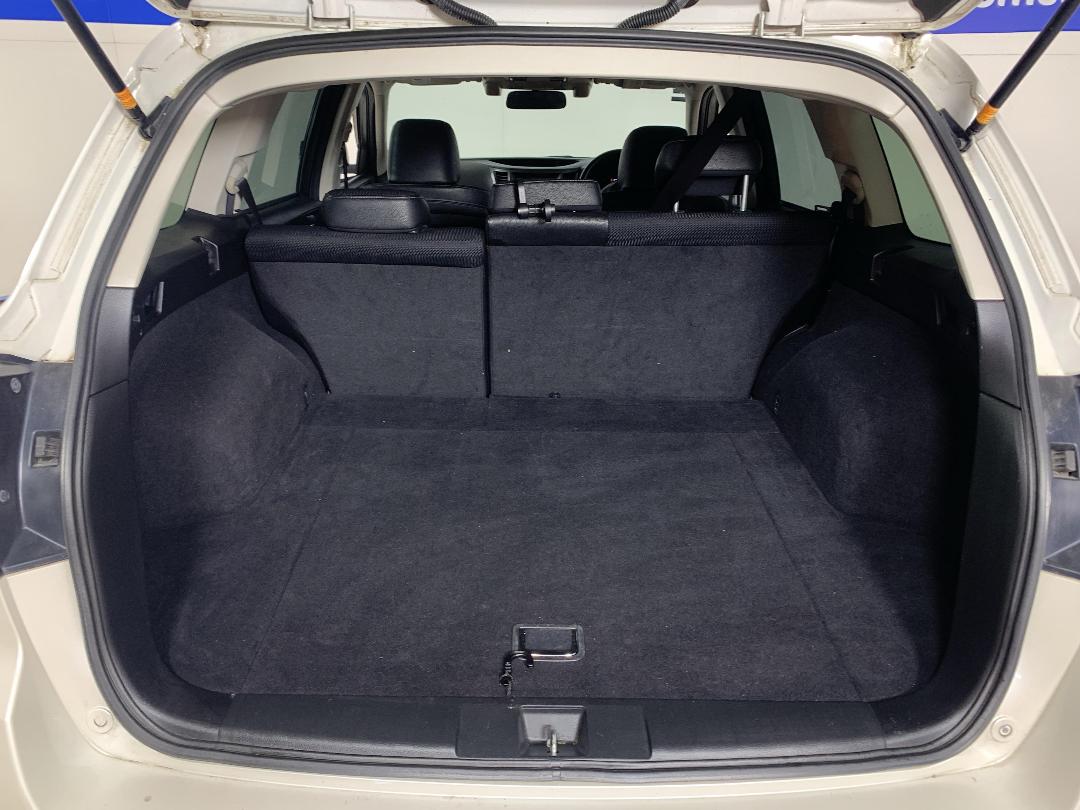 Photo '14' of Subaru Outback Photo '14' of Subaru Outback