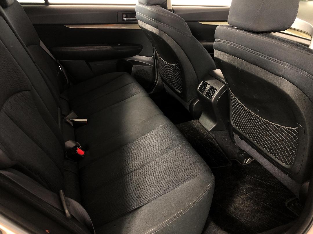 Photo '20' of Subaru Outback