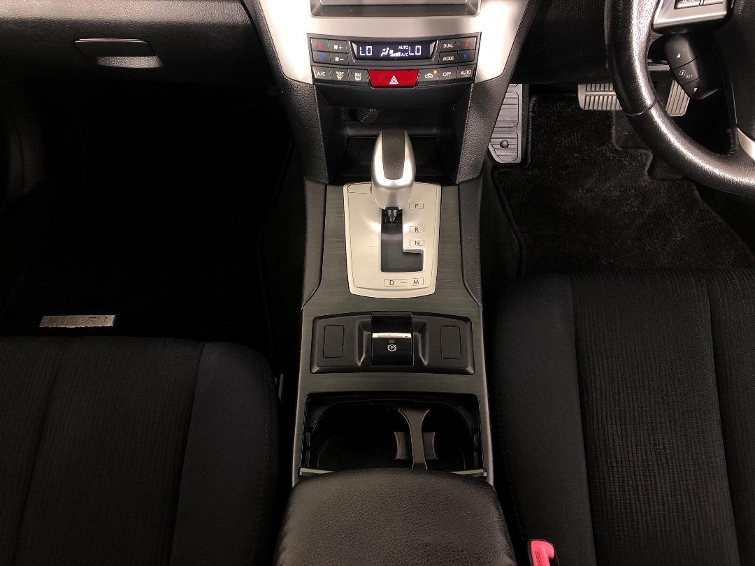 Photo '18' of Subaru Outback