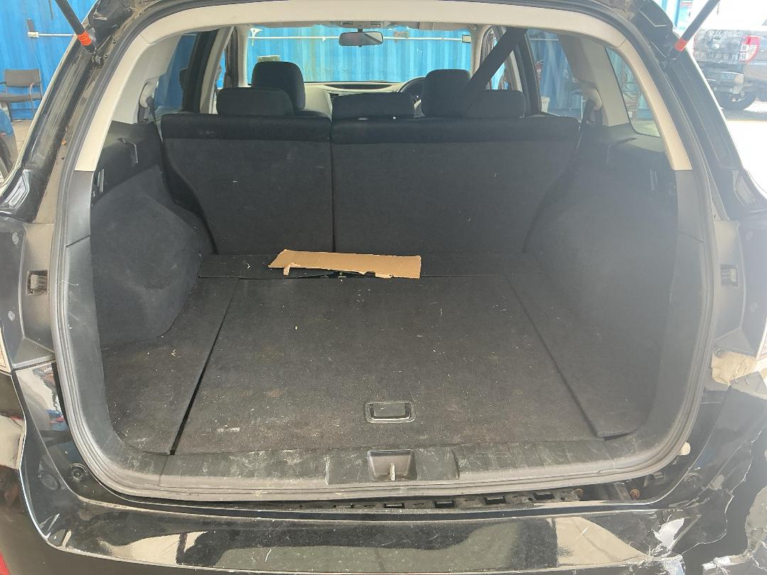 Photo '16' of Subaru Outback I Photo '16' of Subaru Outback I