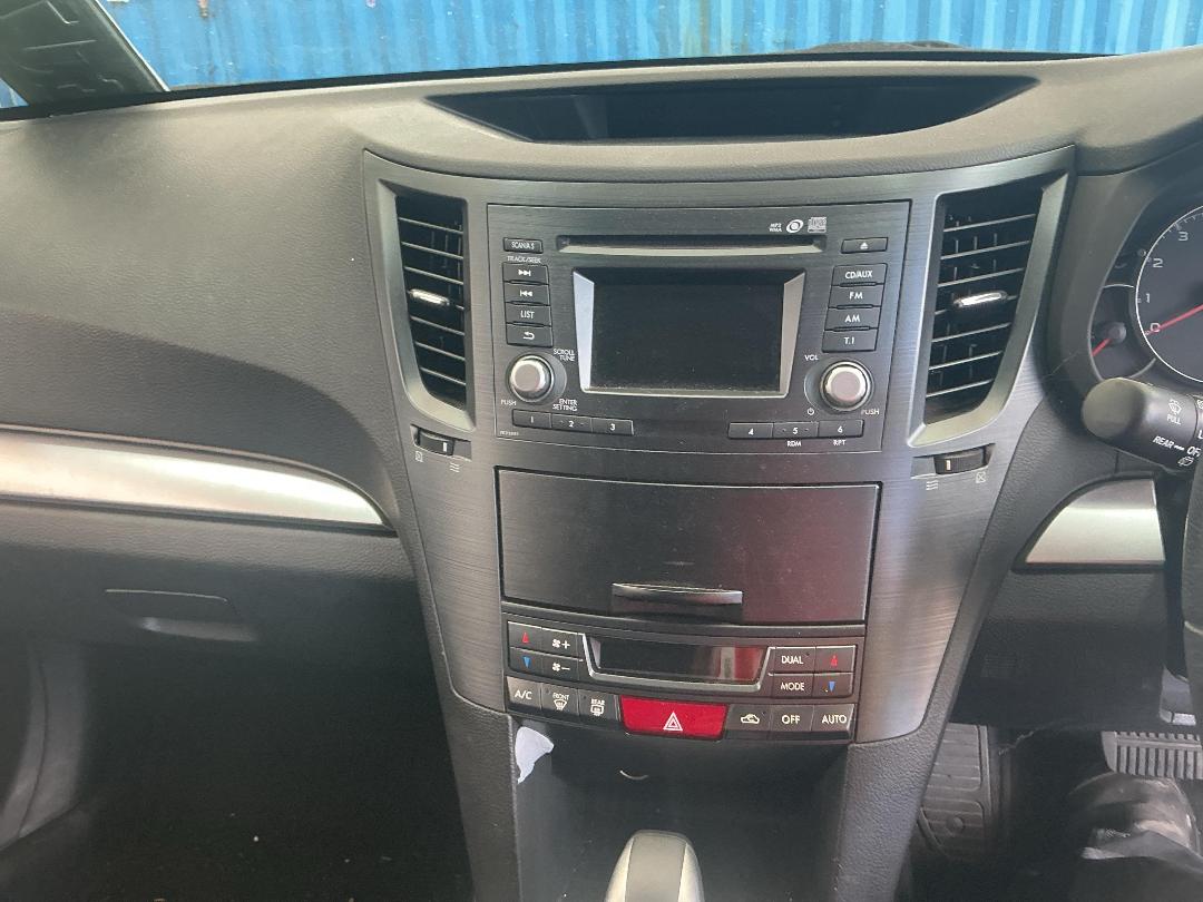 Photo '26' of Subaru Outback I Photo '26' of Subaru Outback I