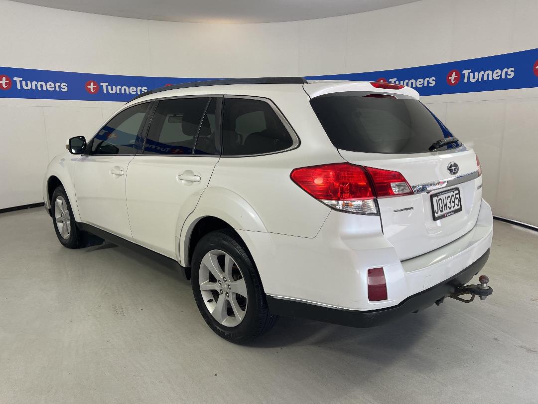 Photo '4' of Subaru Outback I