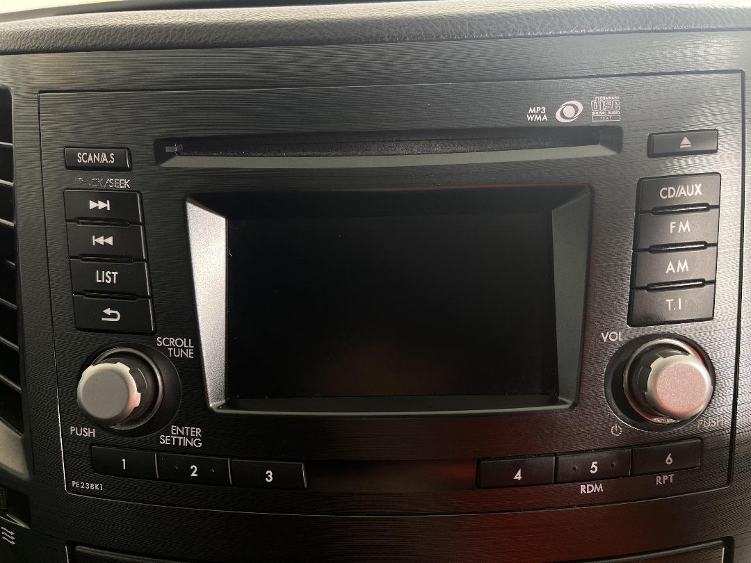 Photo '21' of Subaru Outback I