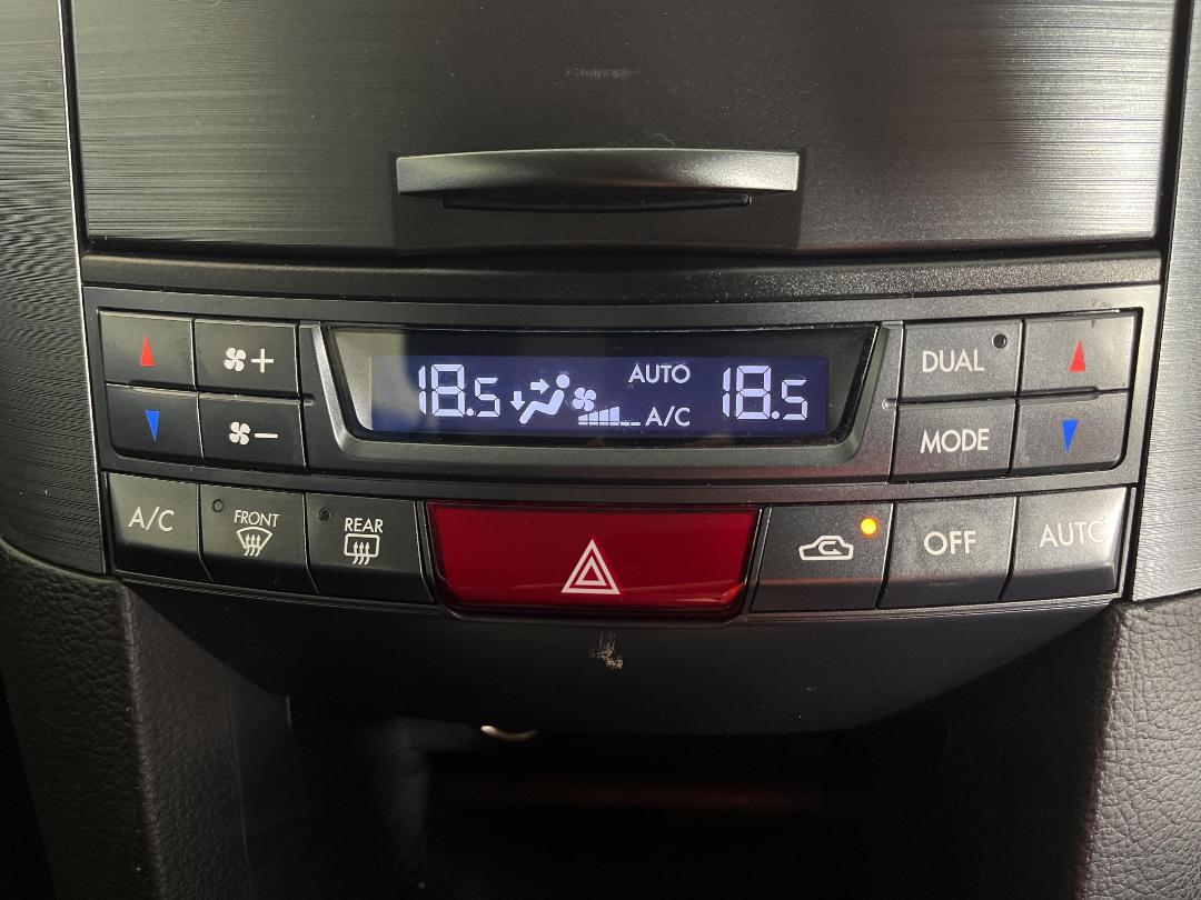 Photo '22' of Subaru Outback I