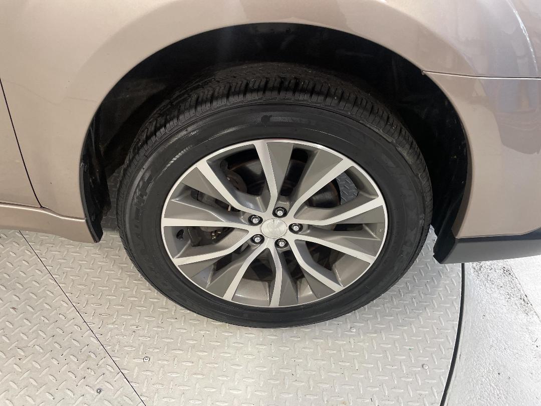 Photo '9' of Subaru Outback