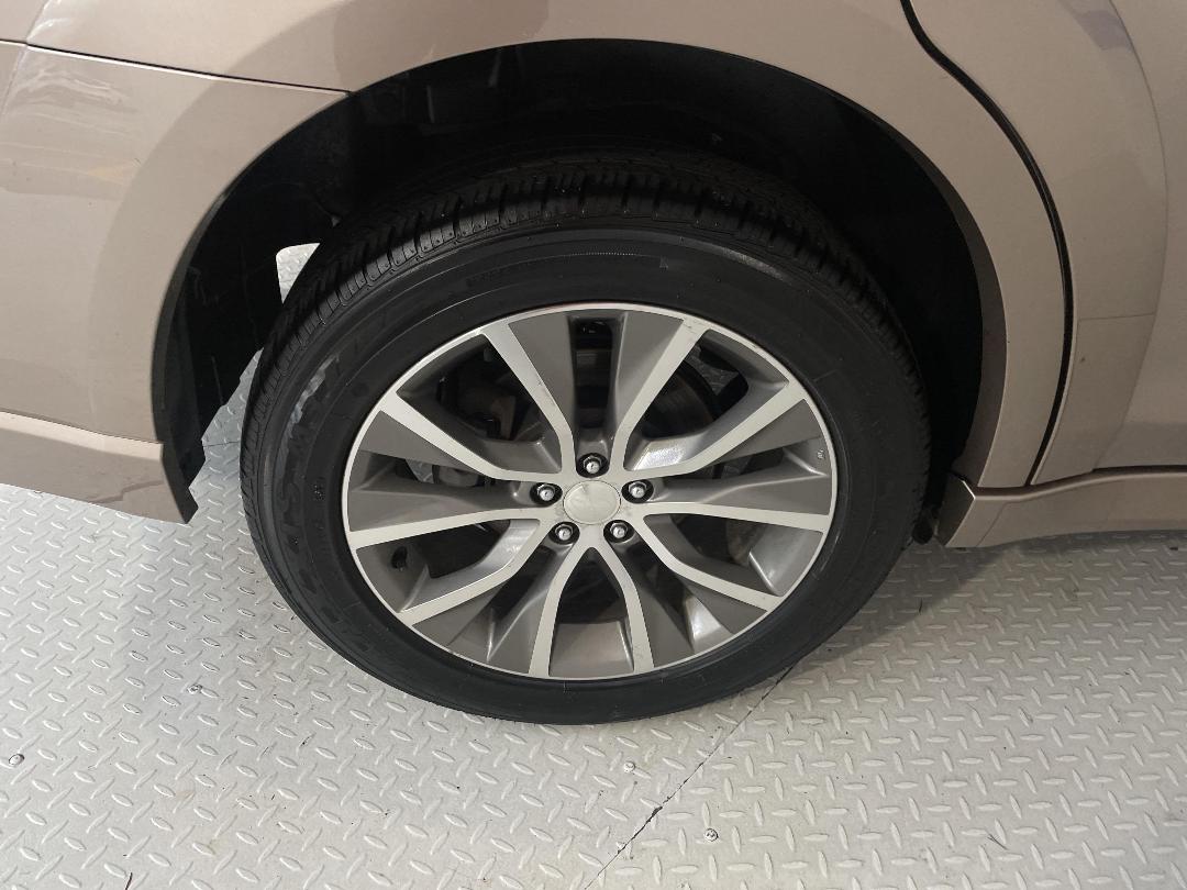 Photo '12' of Subaru Outback