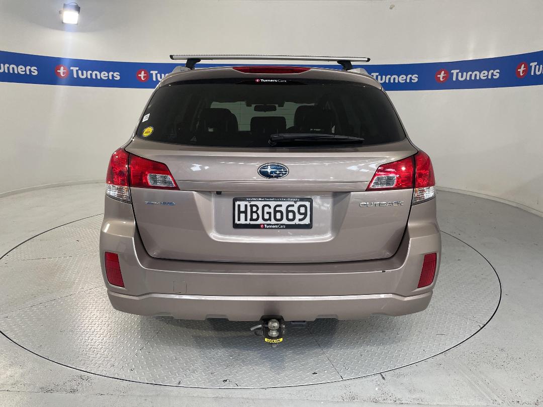 Photo '6' of Subaru Outback