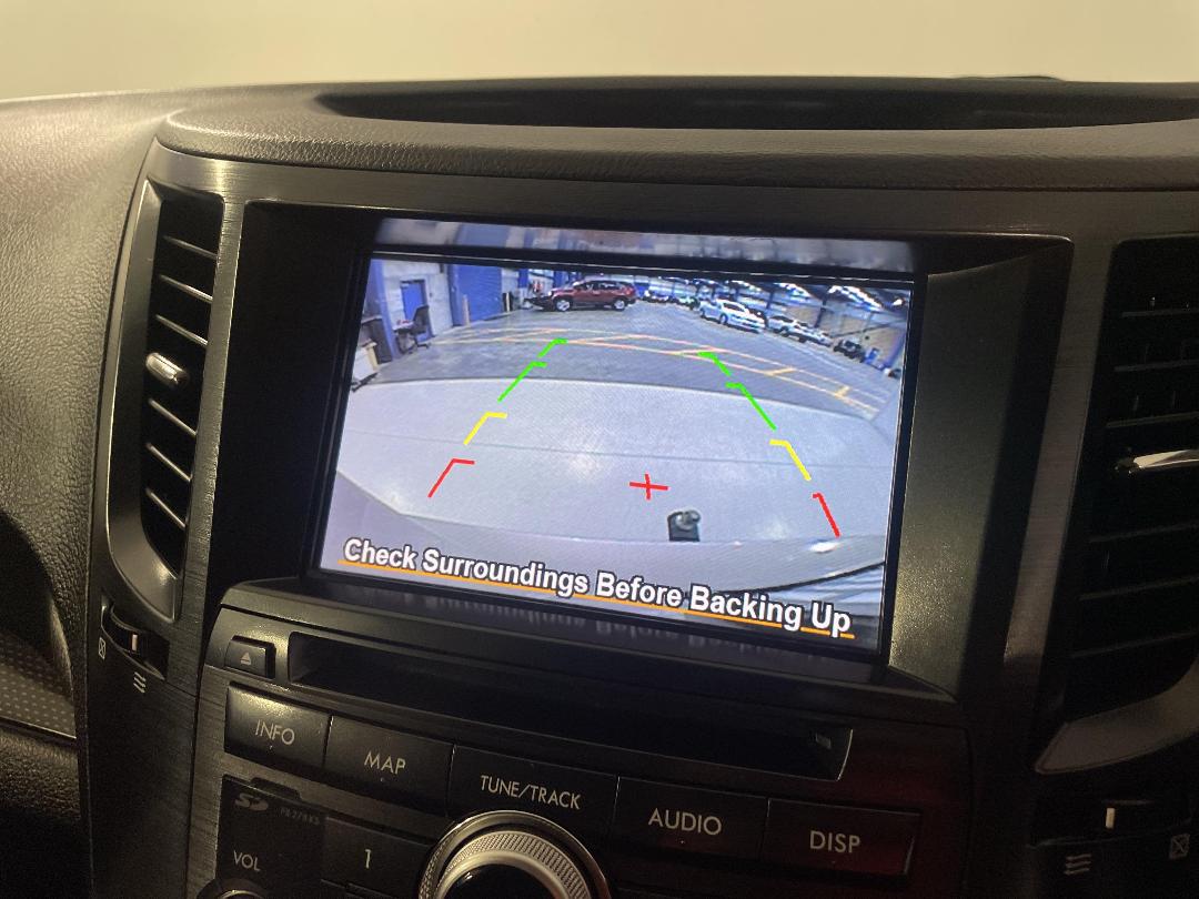 Photo '30' of Subaru Outback