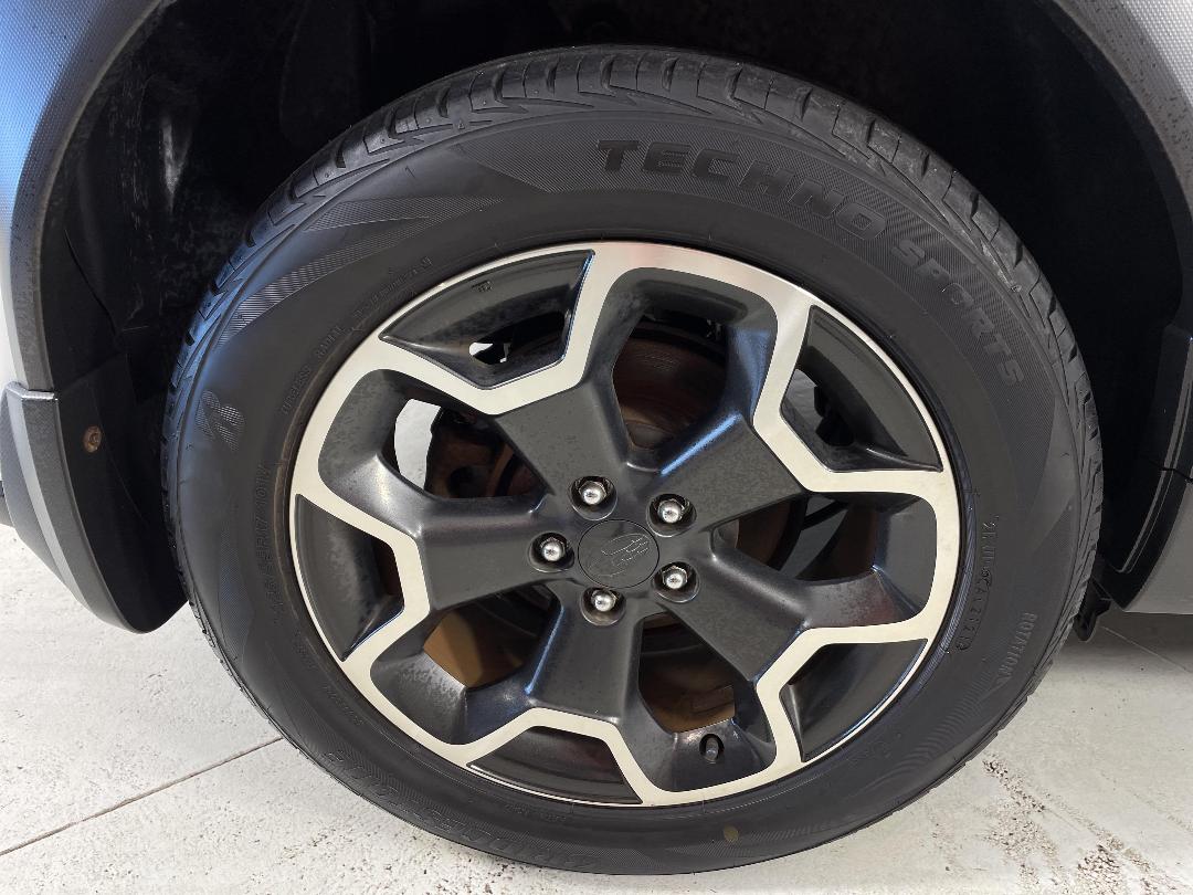 Photo '12' of Subaru XV