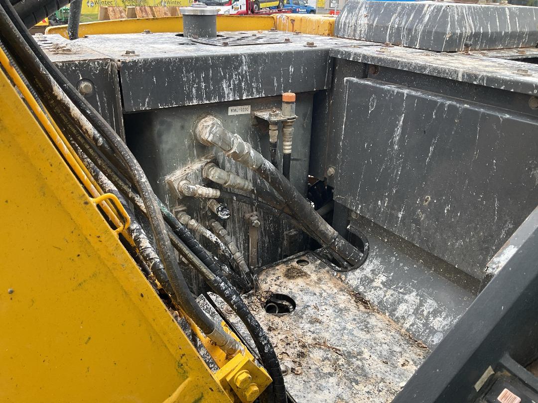 Photo '25' of Sumitomo SH 145 Excavator