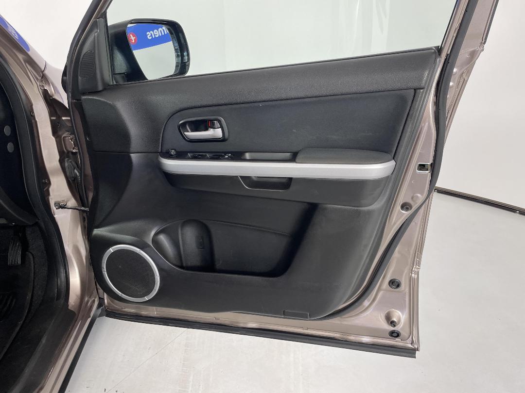 Photo '15' of Suzuki Grand Vitara Photo '15' of Suzuki Grand Vitara