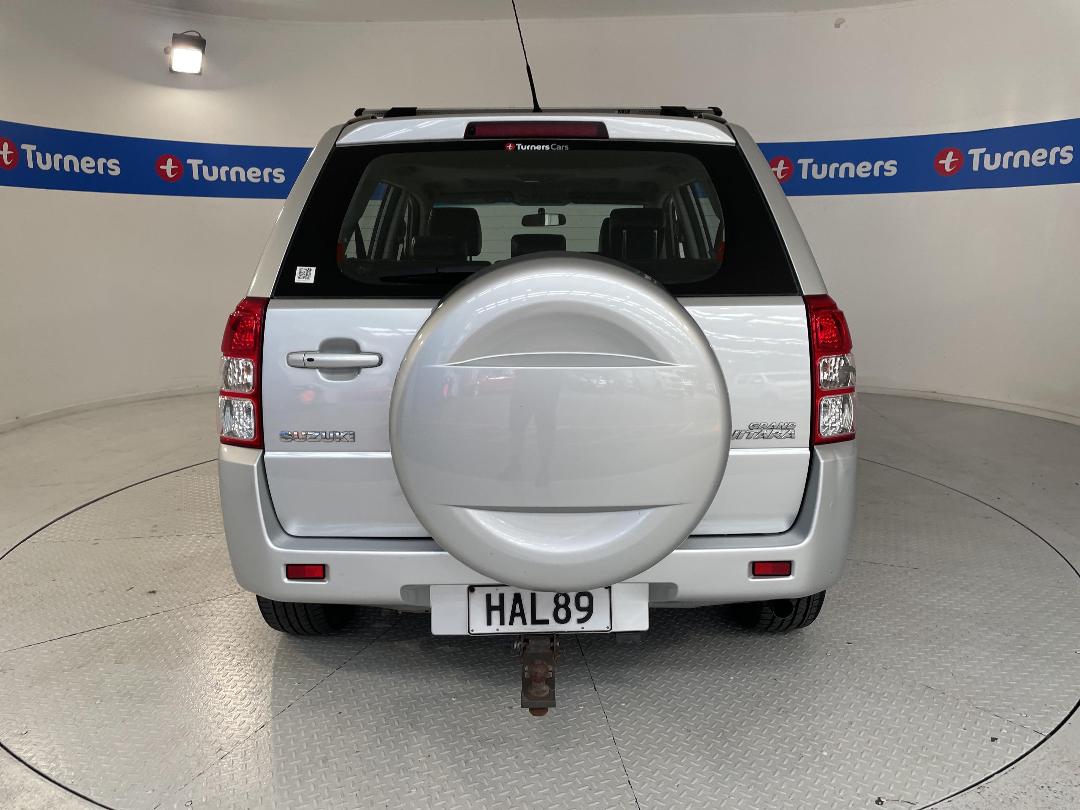 Photo '6' of Suzuki Grand Vitara