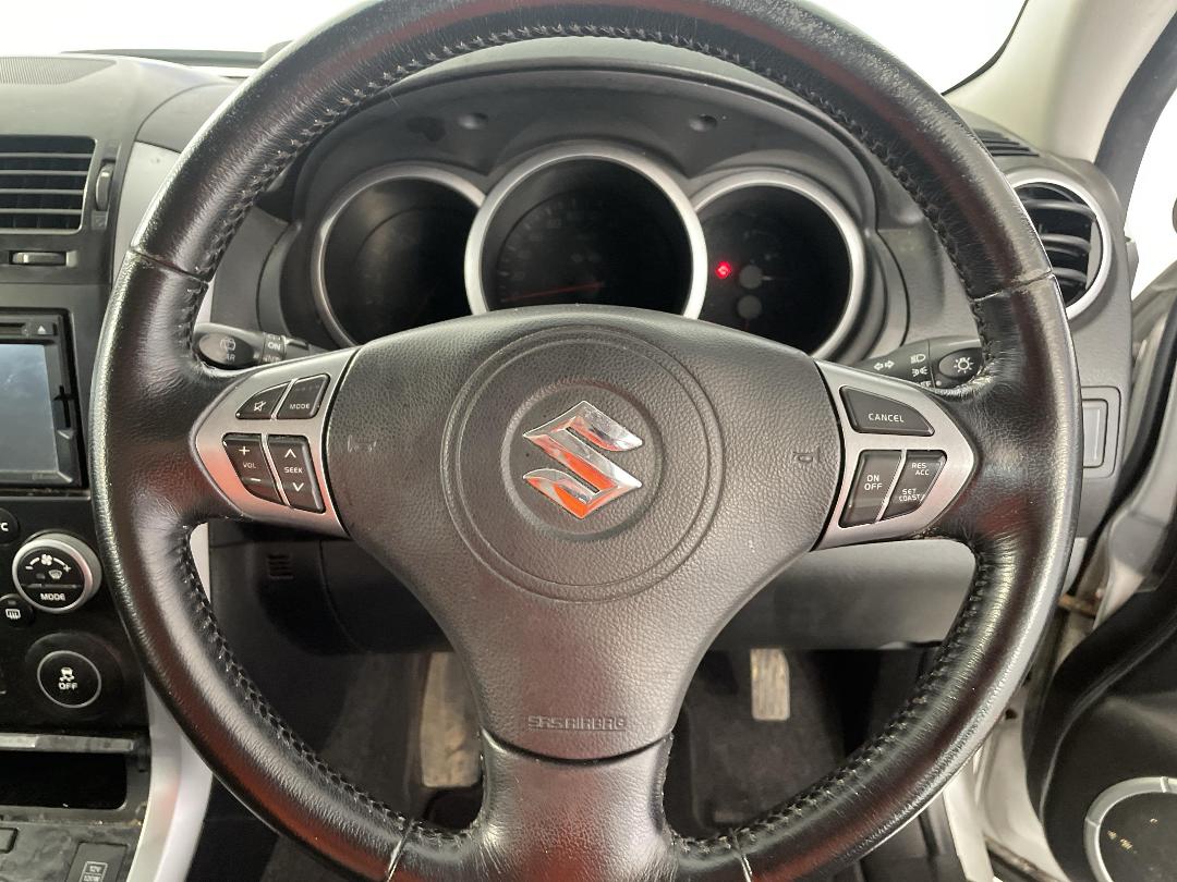 Photo '28' of Suzuki Grand Vitara