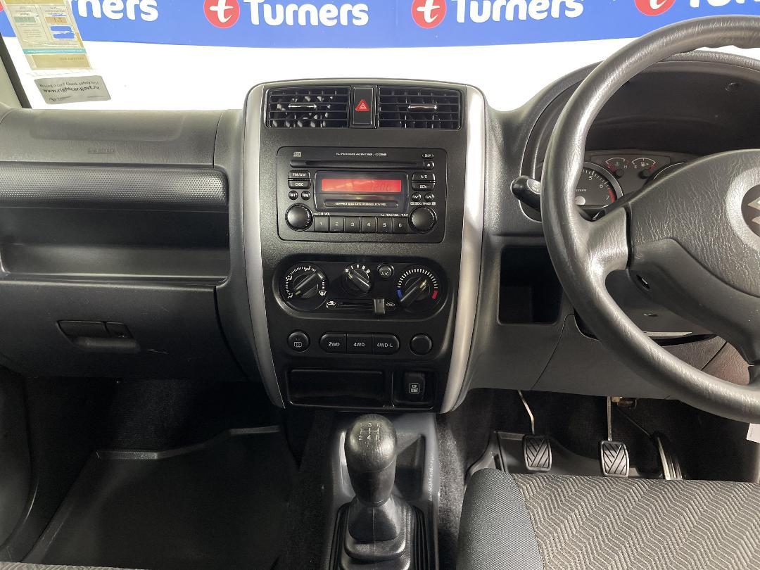 Photo '18' of Suzuki Jimny Photo '18' of Suzuki Jimny