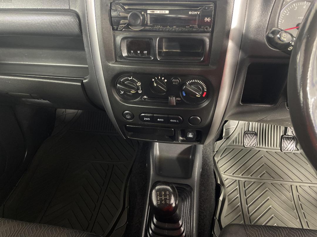 Photo '18' of Suzuki Jimny