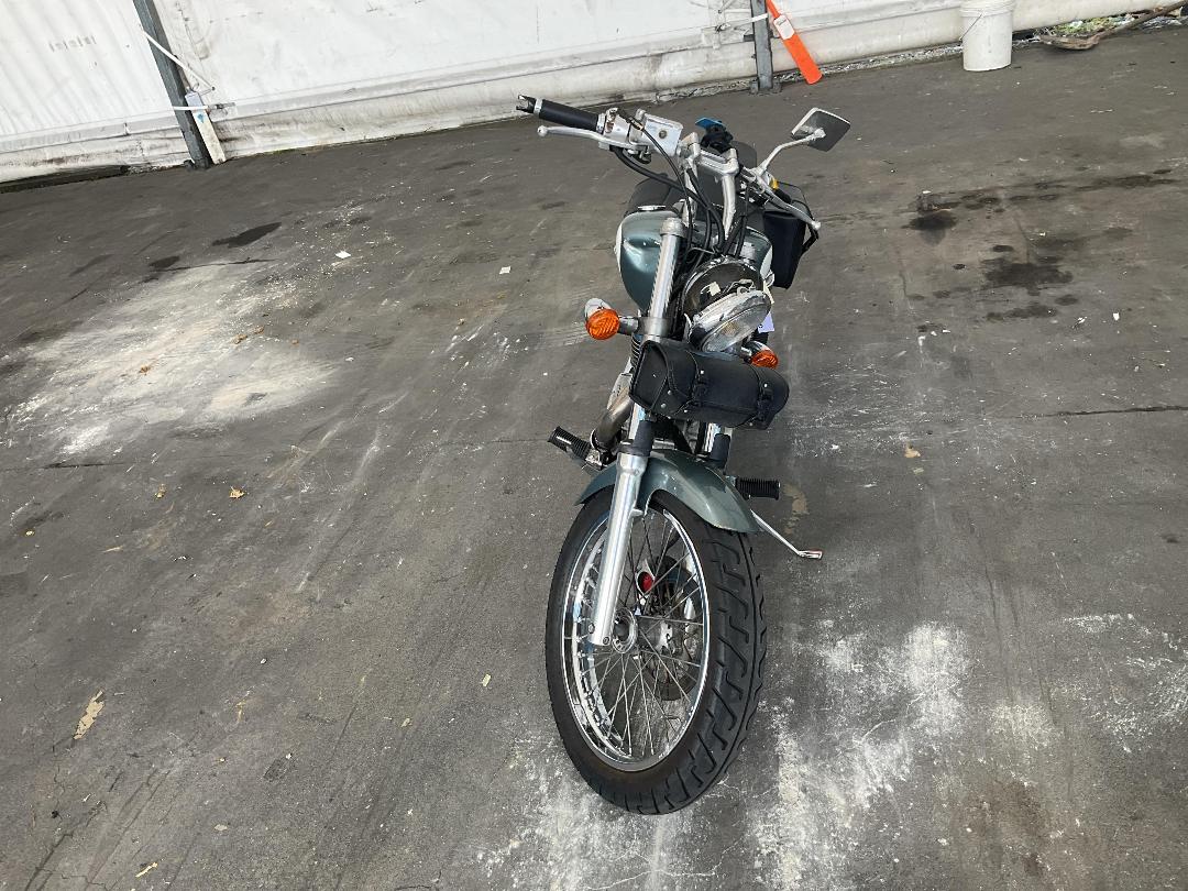 Photo '4' of Suzuki LS650 Boulevard S40 Photo '4' of Suzuki LS650 Boulevard S40