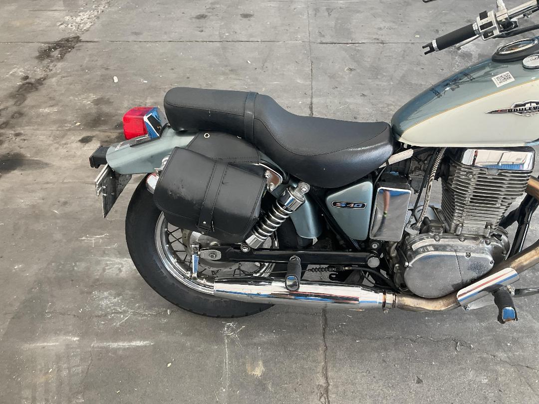 Photo '13' of Suzuki LS650 Boulevard S40 Photo '13' of Suzuki LS650 Boulevard S40