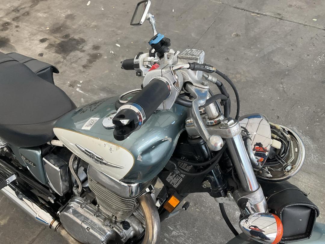 Photo '19' of Suzuki LS650 Boulevard S40 Photo '19' of Suzuki LS650 Boulevard S40