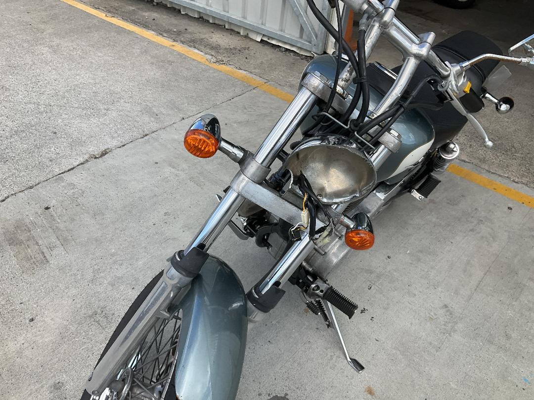 Photo '10' of Suzuki LS650 Boulevard S40