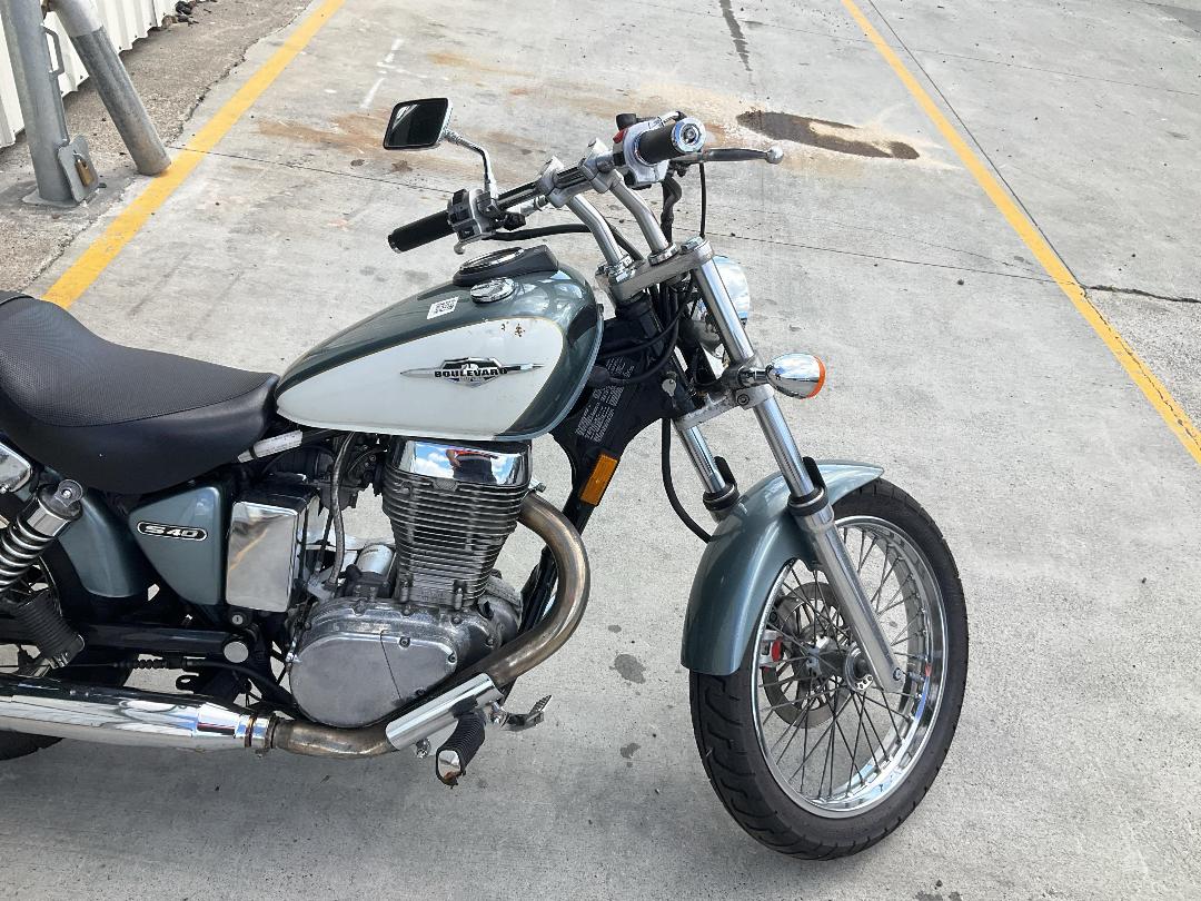 Photo '17' of Suzuki LS650 Boulevard S40