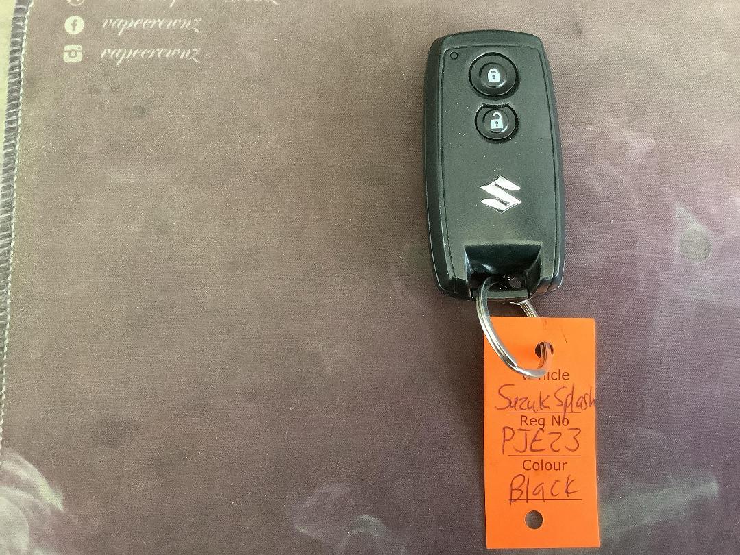 Photo '17' of Suzuki Splash Photo '17' of Suzuki Splash