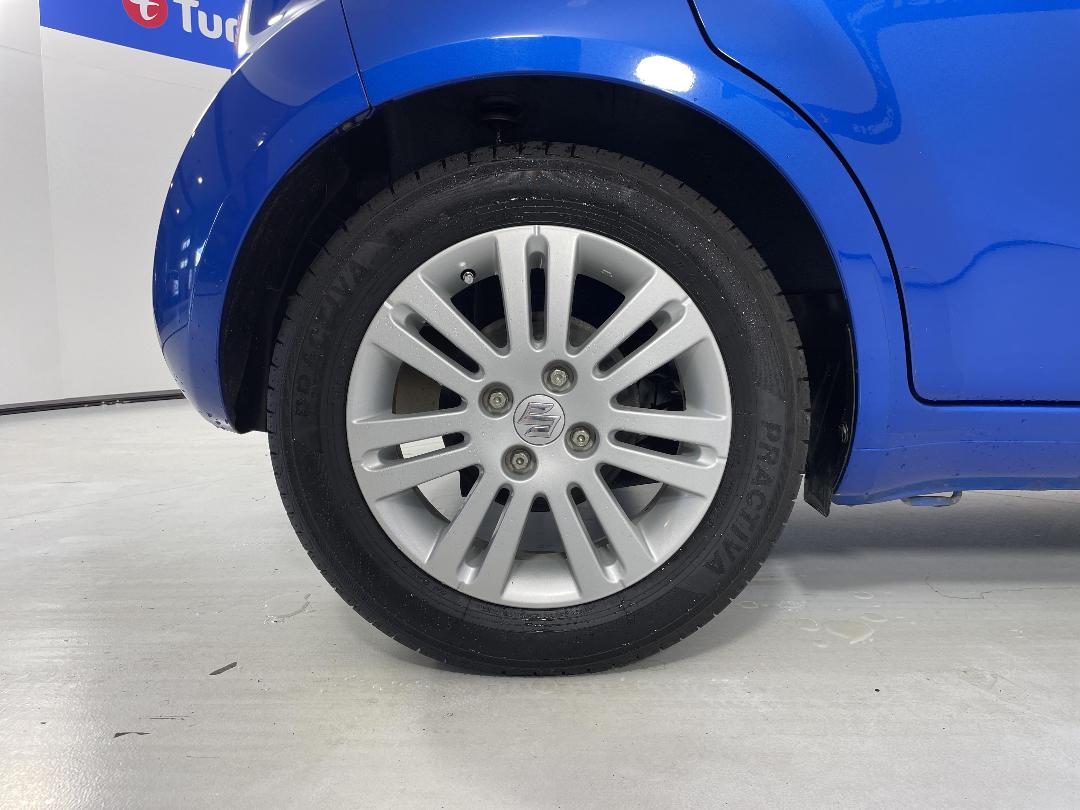 Photo '12' of Suzuki Splash Photo '12' of Suzuki Splash