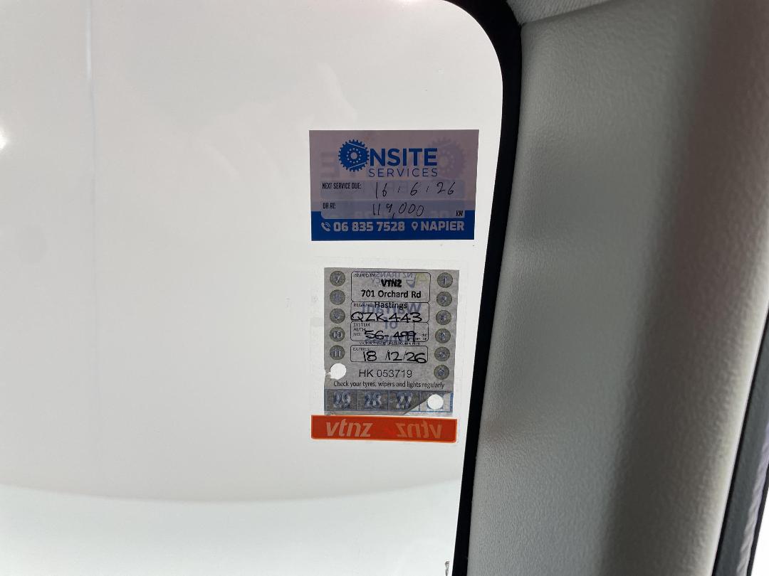 Photo '23' of Suzuki Splash Photo '23' of Suzuki Splash