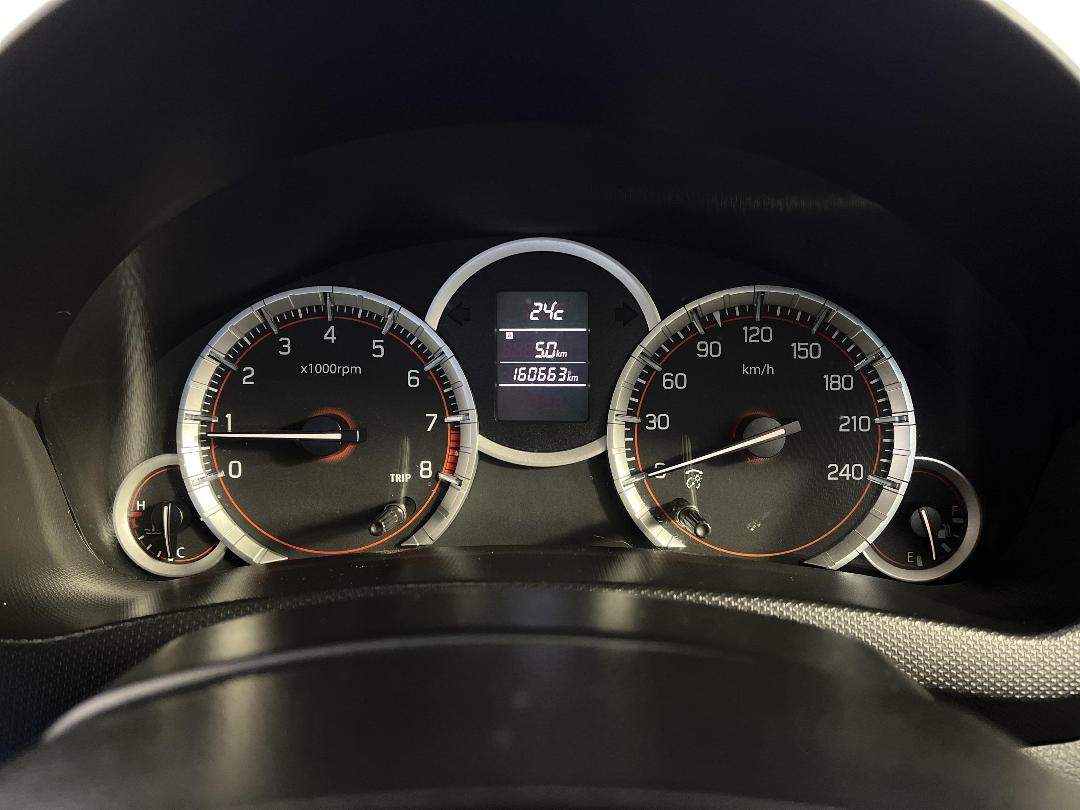 Photo '21' of Suzuki Swift