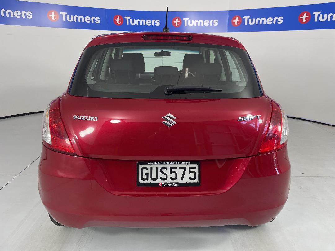 Photo '6' of Suzuki Swift