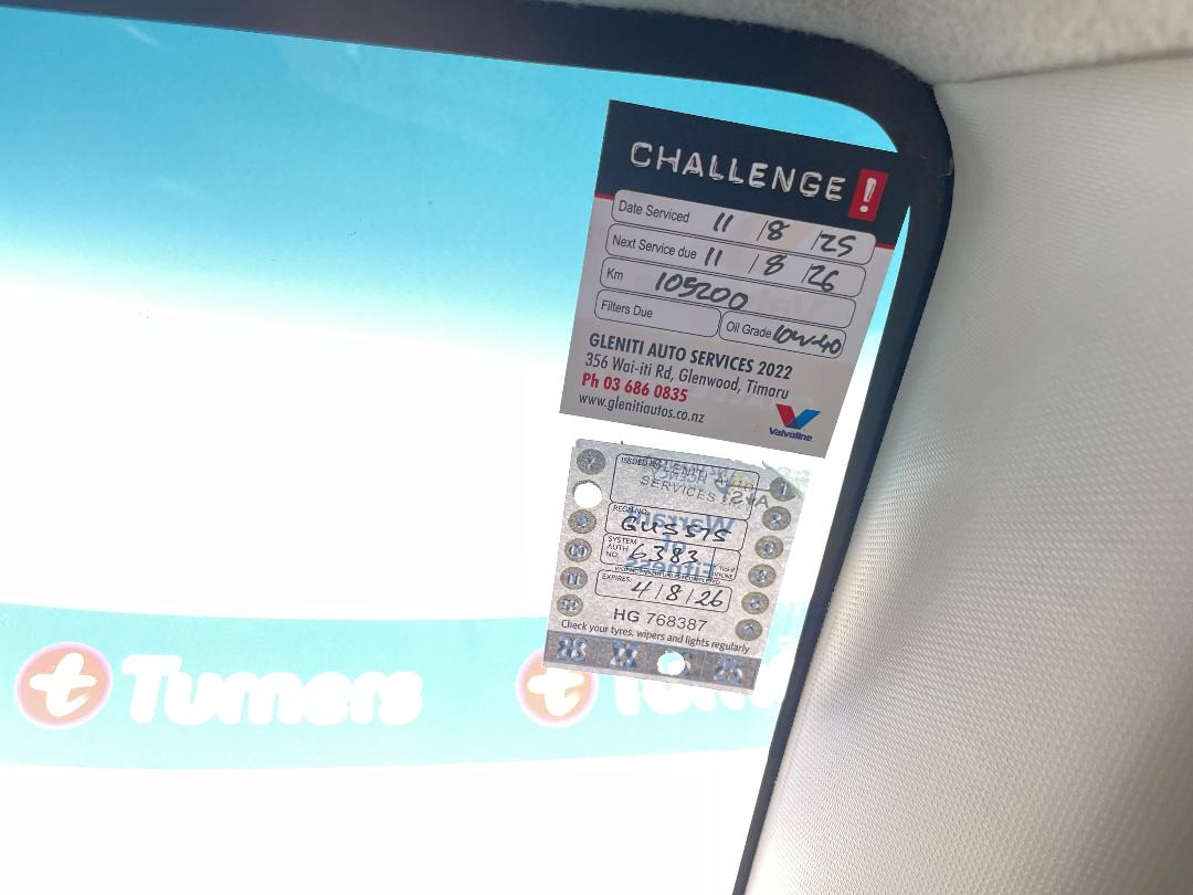 Photo '24' of Suzuki Swift