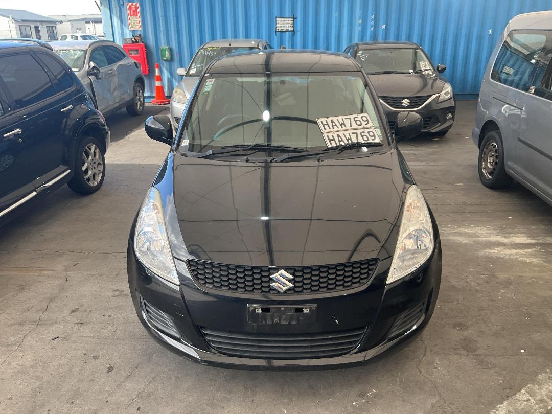 Photo '5' of Suzuki Swift GL