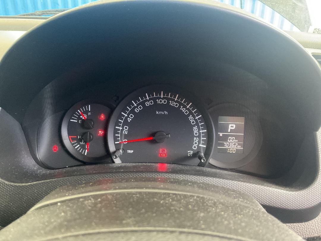 Photo '18' of Suzuki Swift GL