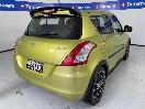 Thumbnail '7' of Suzuki Swift