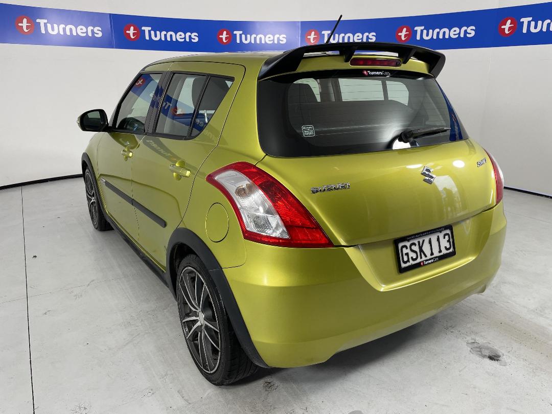 Photo '5' of Suzuki Swift Photo '5' of Suzuki Swift