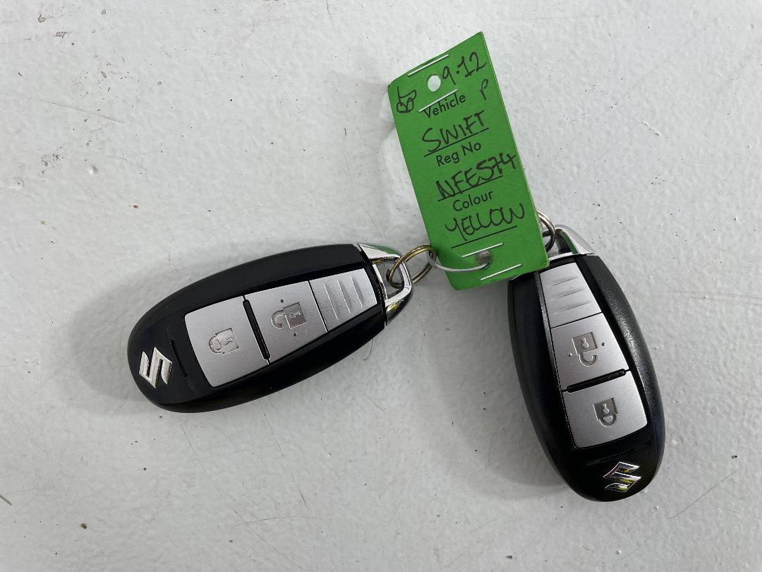 Photo '22' of Suzuki Swift