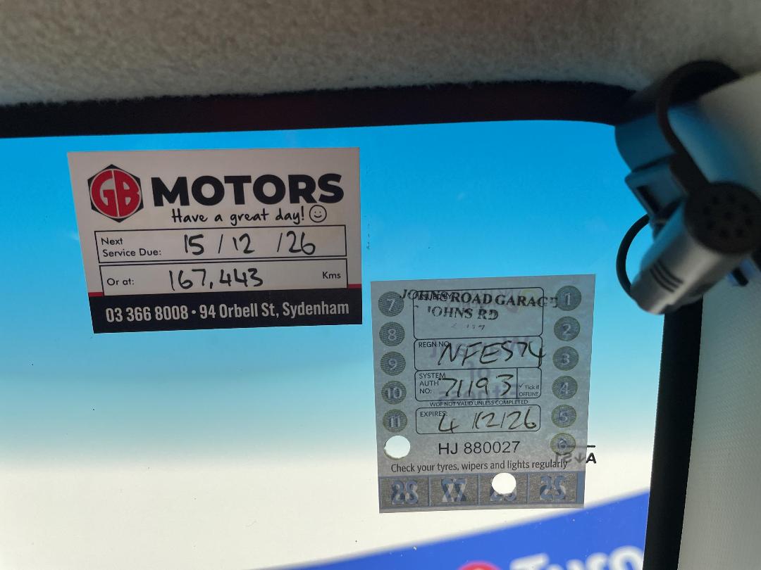 Photo '27' of Suzuki Swift