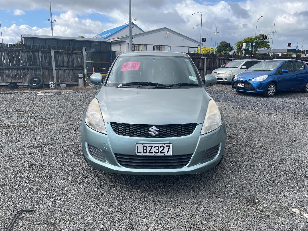 Photo '2' of Suzuki Swift 1200